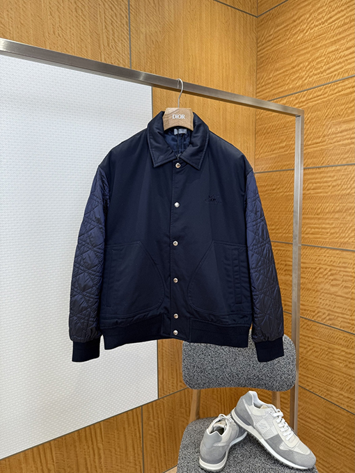 ディオールコピー CHRISTIAN DIOR COUTURE 刺繍パッチワークキルティングジャケット