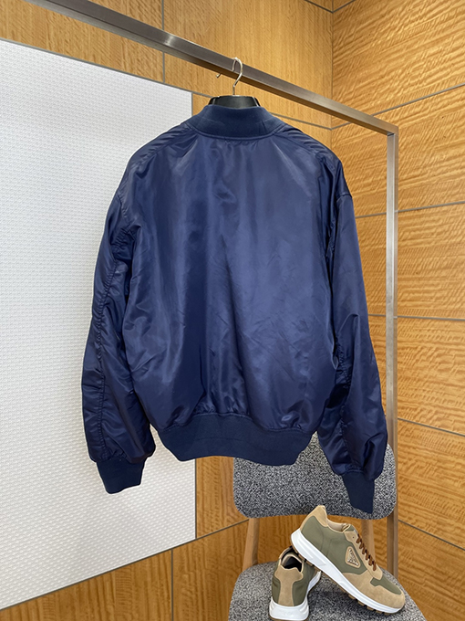 プラダ ニットトライアングルロゴスタンドカラーコットンジャケット