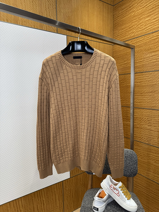 プラダコピー 三角形の竹編みクルーネックセーター