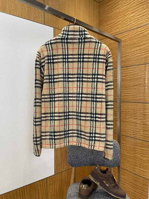 バーバリー チェック柄ラムウールジップアップジャケット