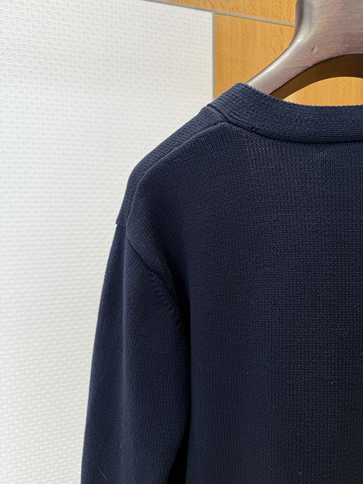 グッチ 新年のランタン刺繍ニットカーディガン