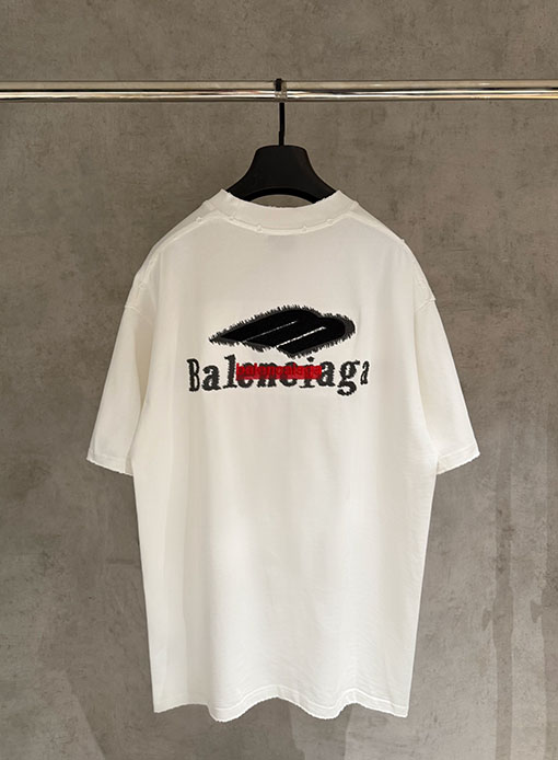 バレンシアガ Balenciaga クラシックな刺繍半袖Tシャツ