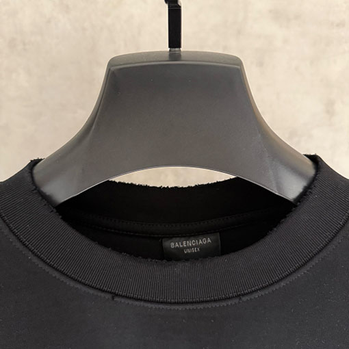 バレンシアガ Balenciaga クラシックな刺繍半袖Tシャツ