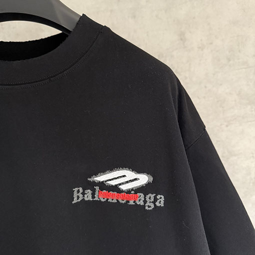 バレンシアガ Balenciaga クラシックな刺繍半袖Tシャツ