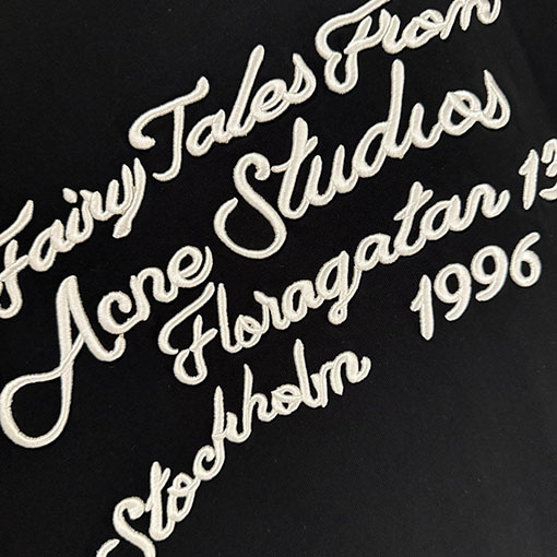 アクネストゥディオズ Acne Studios 新モデル刺繍半袖Tシャツ