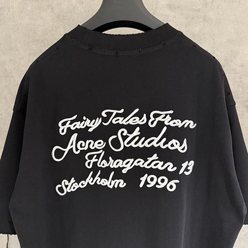 アクネストゥディオズ Acne Studios 新モデル刺繍半袖Tシャツ