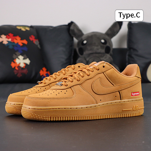 シュプリーム X ナイキ AF1 ローカットスニーカー