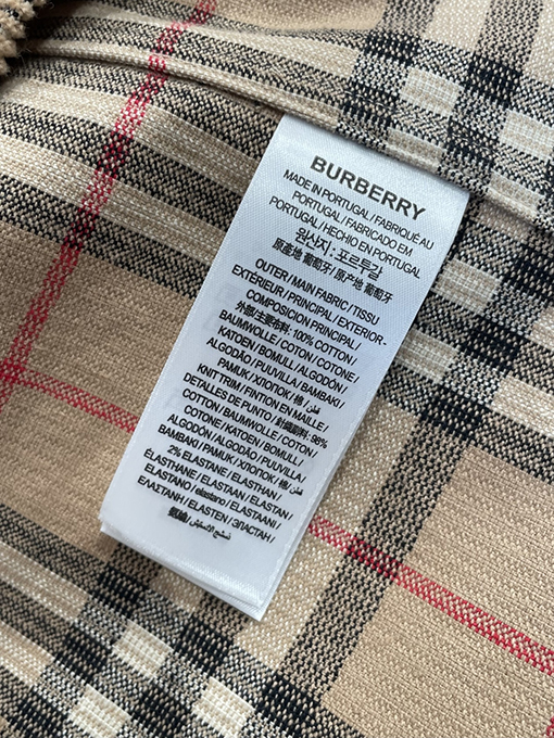 バーバリー クラシックなチェック柄コーデュロイのラペルコート