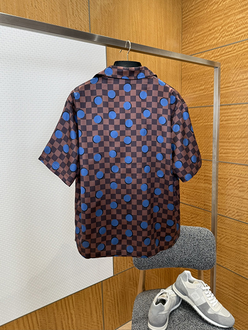 ルイヴィトン チェック柄水玉模様の半袖シャツ