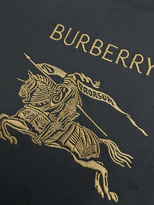 バーバリー BURBERRY 馬上騎士ロゴ刺繍半袖Tシャツ