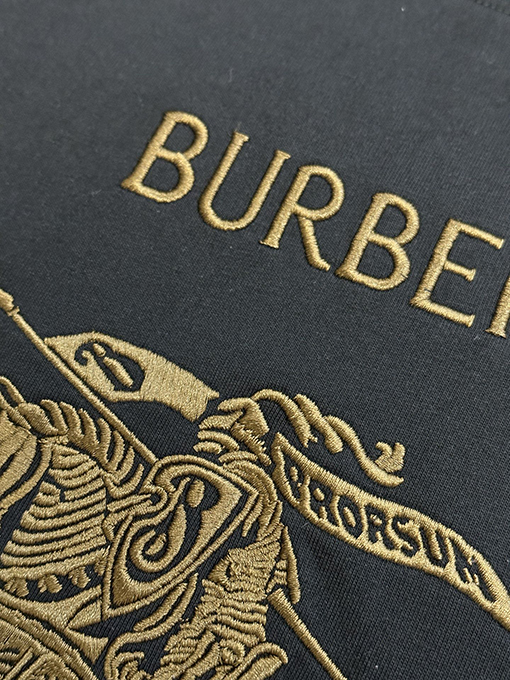 バーバリー BURBERRY 馬上騎士ロゴ刺繍半袖Tシャツ