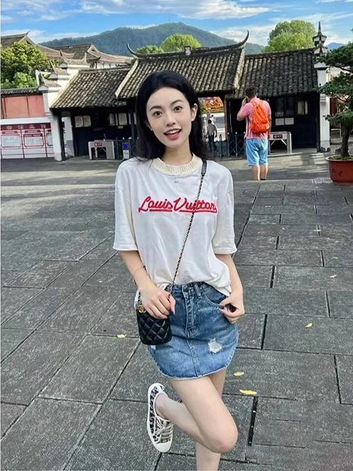 ルイヴィトンスーパーコピー LOUIS VUITTON レター刺繍クルーネック半袖Tシャツ