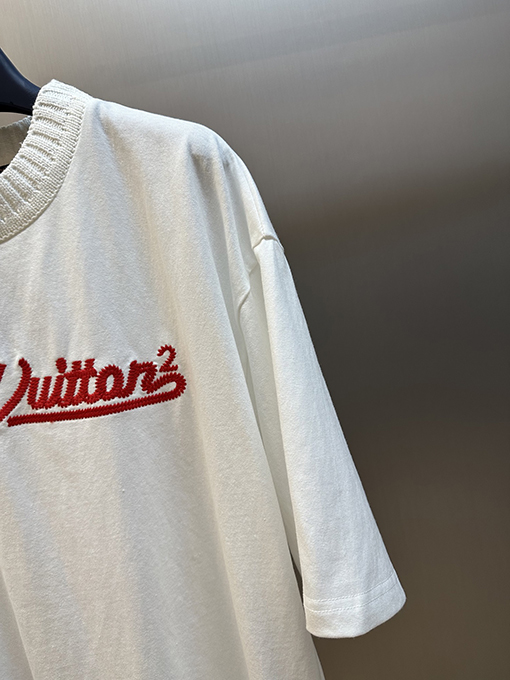 ルイヴィトンスーパーコピー LOUIS VUITTON レター刺繍クルーネック半袖Tシャツ