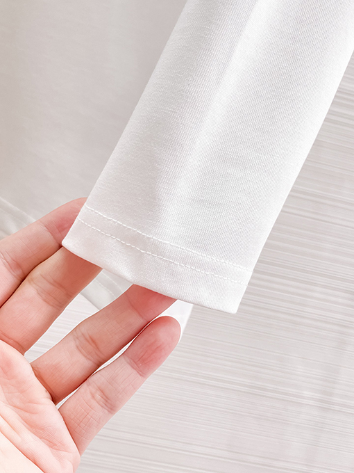 プラダスーパーコピー Prada 新しい長袖Tシャツ