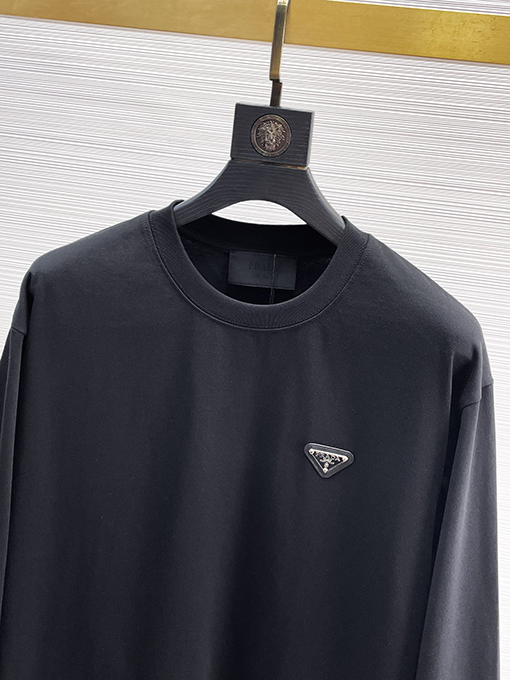 プラダスーパーコピー Prada 新しい長袖Tシャツ