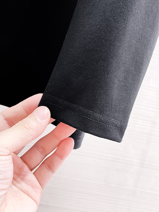 プラダスーパーコピー Prada 新しい長袖Tシャツ