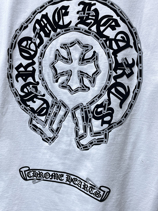 クロムハーツ クラシックな馬蹄のフロックレタリング半袖Tシャツ