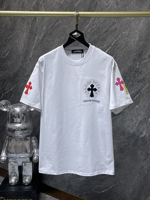 クロムハーツ カラフルなクロス柄のレザーサンスクリットホースシュー半袖Tシャツ