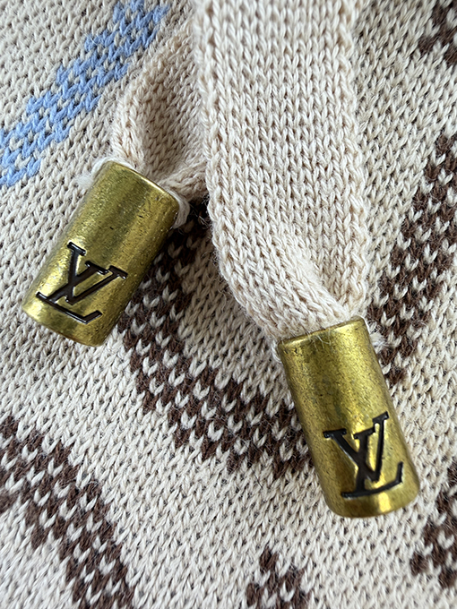 ルイヴィトンスーパーコピー レタージャカードパーカー