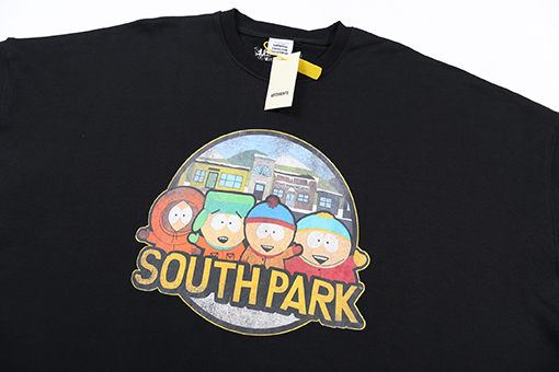 ヴェトモンスーパーコピー VETEMENTS レトロプリントクルーネックスウェットシャツ