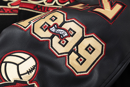 オフホワイト off white 刺繍パッチワークベースボールダウンジャケット