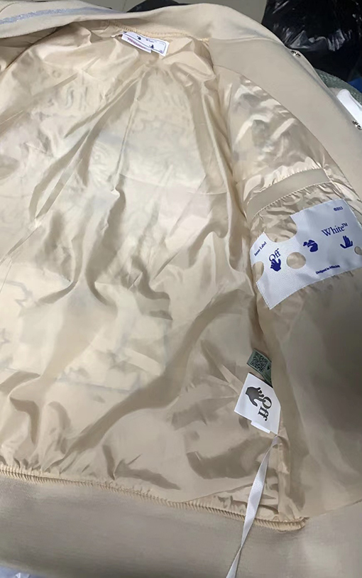 オフホワイト off white コラボレーションロゴタグベースボールジャケット