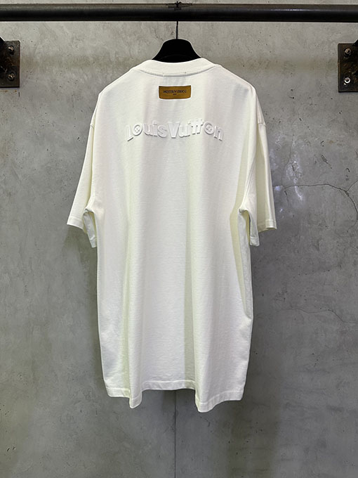 ルイヴィトン LOUIS VUITTON フロントとバックに新しいロゴがった厚のクルーネック半袖Tシャツ