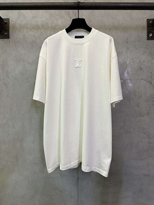 ルイヴィトン LOUIS VUITTON フロントとバックに新しいロゴがった厚のクルーネック半袖Tシャツ