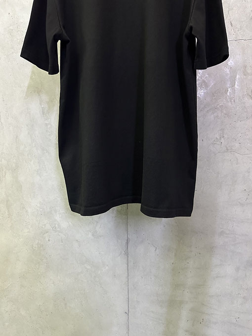 ルイヴィトン LOUIS VUITTON フロントとバックに新しいロゴがった厚のクルーネック半袖Tシャツ