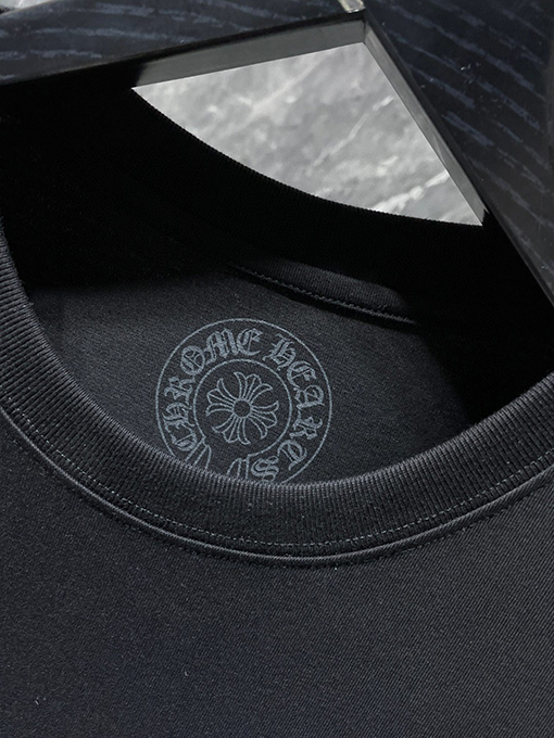 クロムハーツ クラシックなスクロールレターのカラフルなクロスフローラル半袖Tシャツ