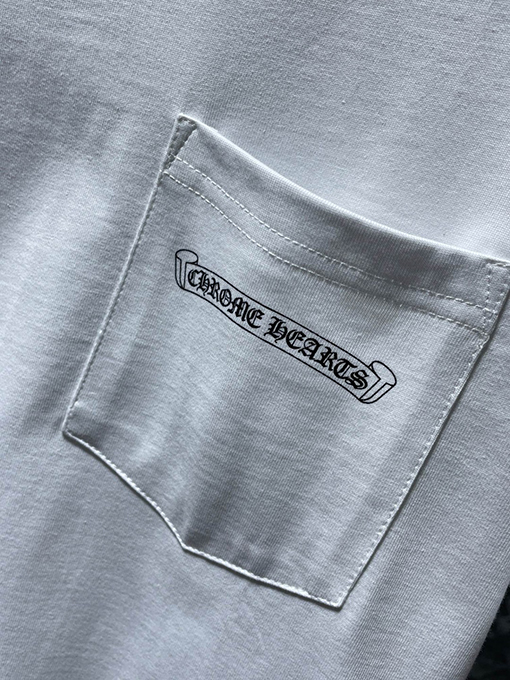 クロムハーツ クラシックなスクロールレターのカラフルなクロスフローラル半袖Tシャツ