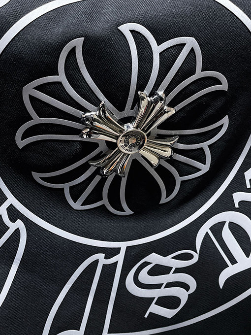 クロムハーツ 馬蹄形のサンスクリット文字ホットフィックスラインストーン手縫いの半袖Tシャツ