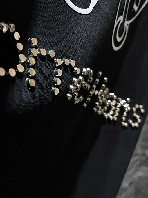 クロムハーツ 馬蹄形のサンスクリット文字ホットフィックスラインストーン手縫いの半袖Tシャツ