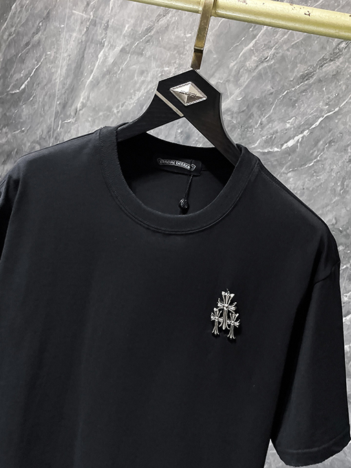 クロムハーツ サンスクリットのハンドメイドクロスボタンフォームコーティング半袖Tシャツ