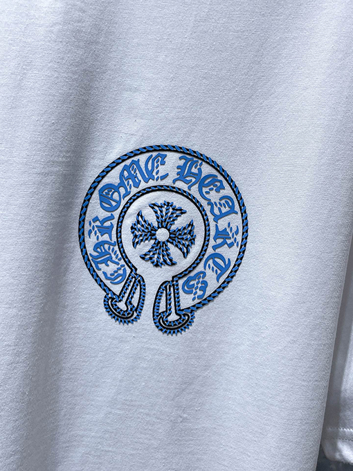 クロムハーツスーパーコピー 馬蹄サンスクリット十字刻印半袖Tシャツ