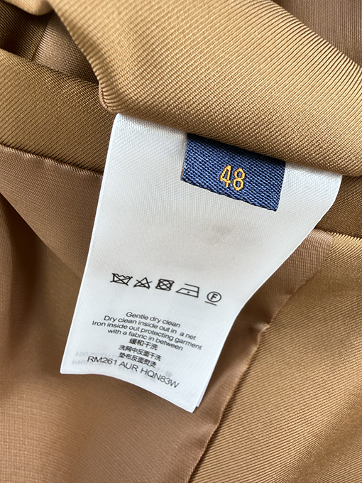 ルイヴィトン Darjeeling Limited 柄物のスーツ