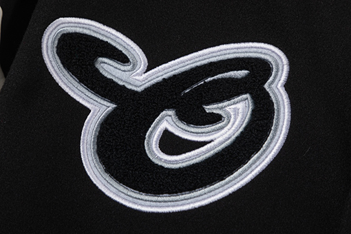 オフホワイトスーパーコピー off white 新モデル刺繍パッチワークベースボールジャケット