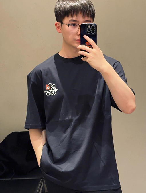 ロエベコピー ロゴ刺繍クルーネック半袖Tシャツ