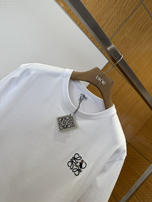 ロエベコピー ロゴ刺繍クルーネック半袖Tシャツ