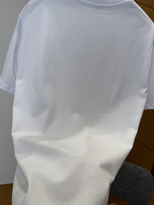 ロエベコピー ロゴ刺繍クルーネック半袖Tシャツ