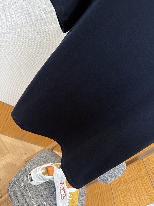 ロエベコピー ロゴ刺繍クルーネック半袖Tシャツ