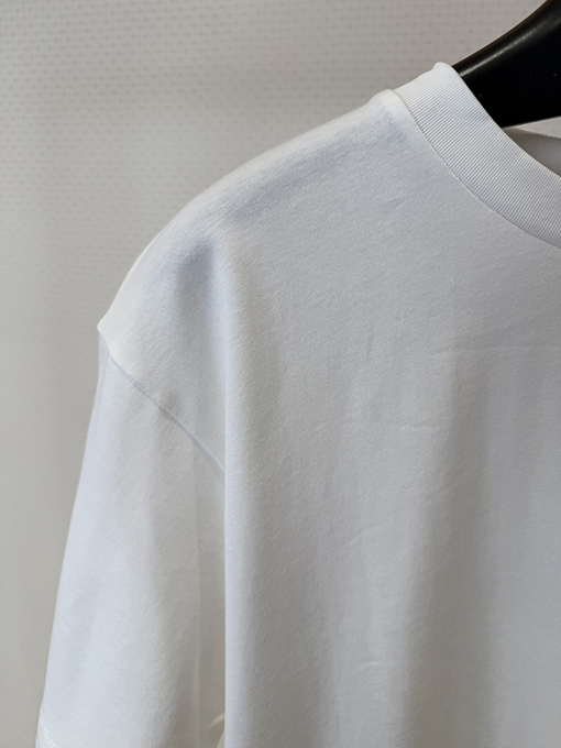 ルイヴィトン LOUIS VUITTON レターロゴ半袖Tシャツ