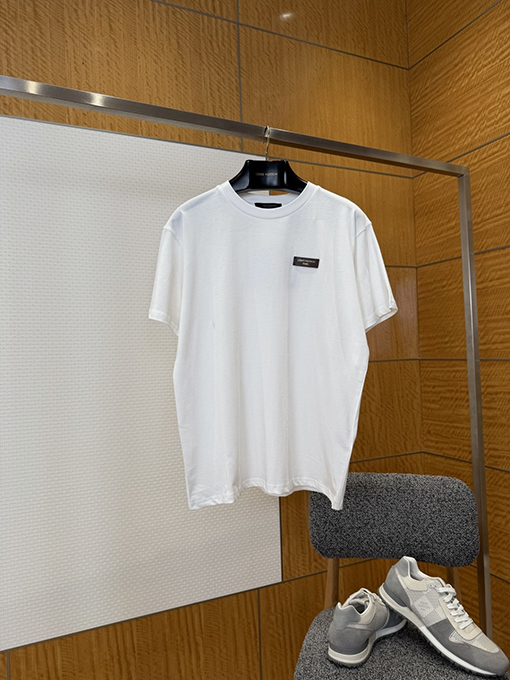 ルイヴィトン LOUIS VUITTON レターロゴ半袖Tシャツ