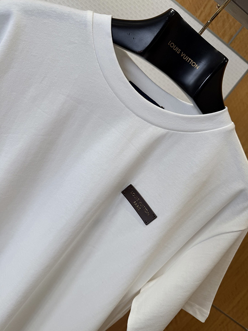 ルイヴィトン LOUIS VUITTON レターロゴ半袖Tシャツ