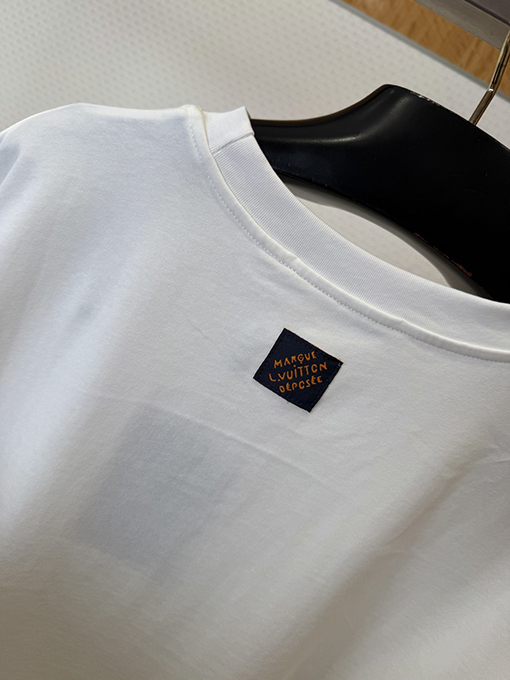 ルイヴィトン LOUIS VUITTON レターロゴ半袖Tシャツ
