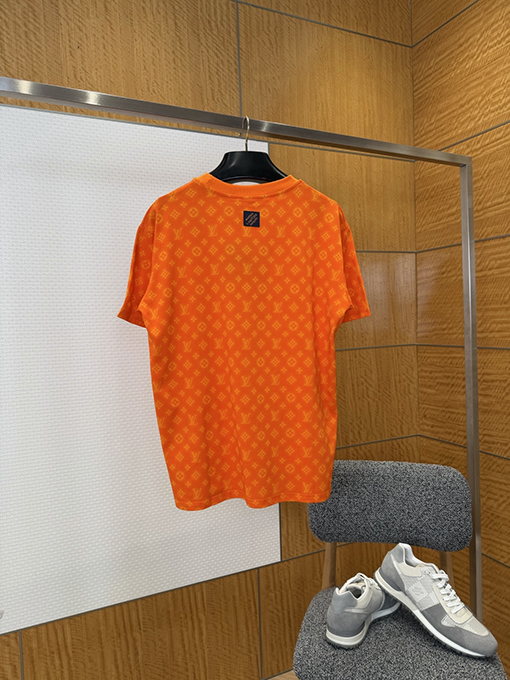 ルイヴィトン モノグラム柄クルーネック半袖Tシャツ