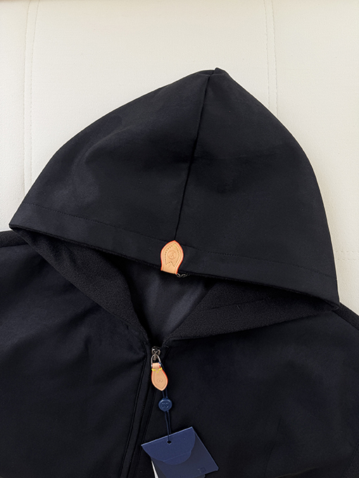 ルイヴィトンスーパーコピー フード付きジップアップジャケット