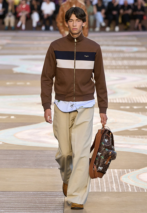 ルイヴィトン カラーブロックストライプのスタンドカラージップアップジャケット