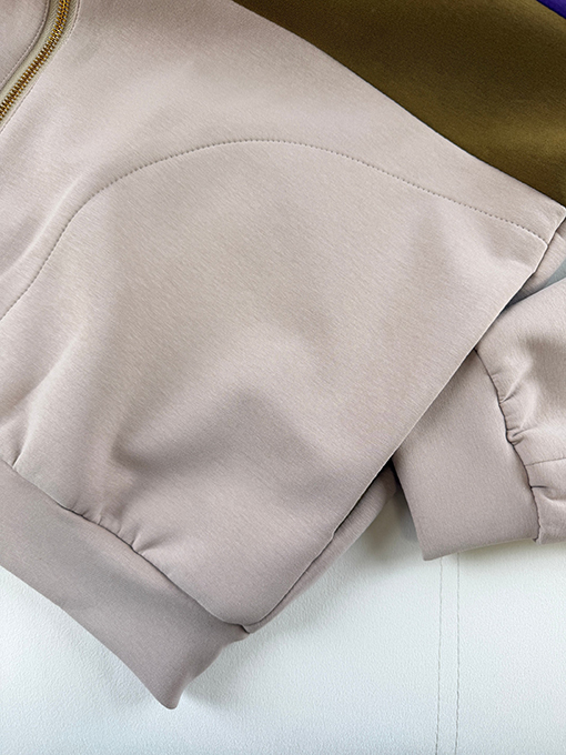 ルイヴィトン カラーブロックストライプのスタンドカラージップアップジャケット