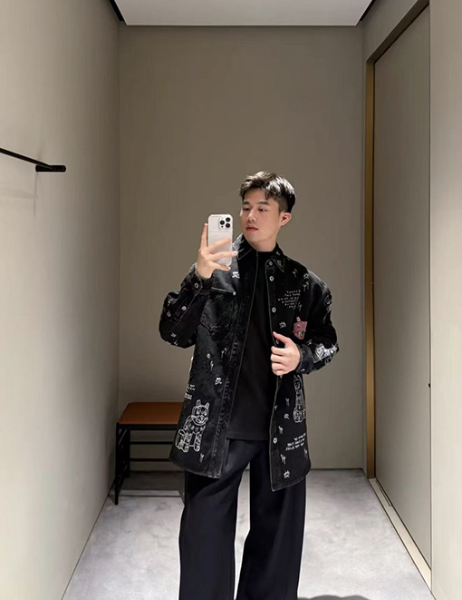 ロエベ 猫の刺繍りデニムシャツジャケット